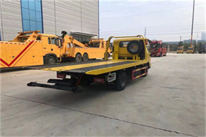 临澧非事故拖车