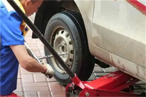 临澧附近拖车24小时服务热线电话